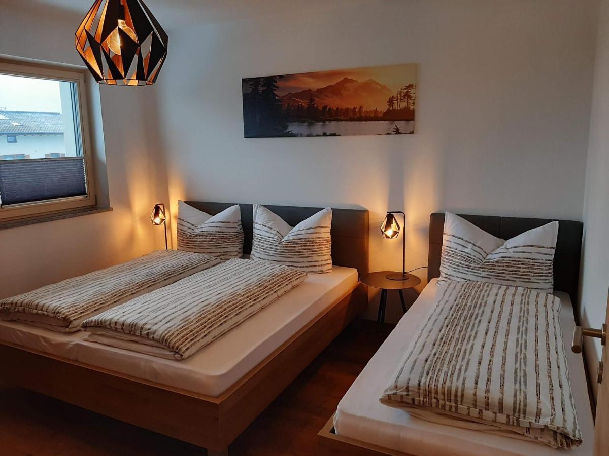 Apart Alexandra Apartment Strass im Zillertal Luaran gambar