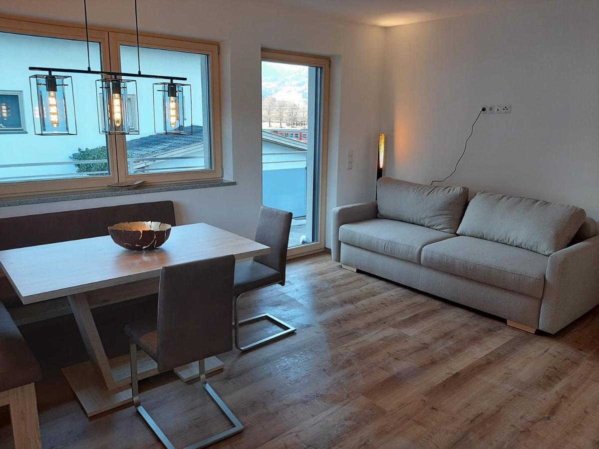 Apart Alexandra Apartment Strass im Zillertal Luaran gambar