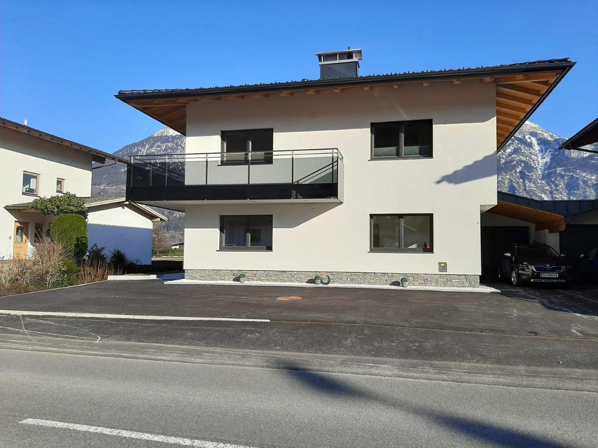 Apart Alexandra Apartment Strass im Zillertal Luaran gambar